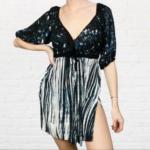 VINTAGE | IGUANA Tie Dye Short Sleeve Coastal Peasant Beach Cover Up Tunic Dress